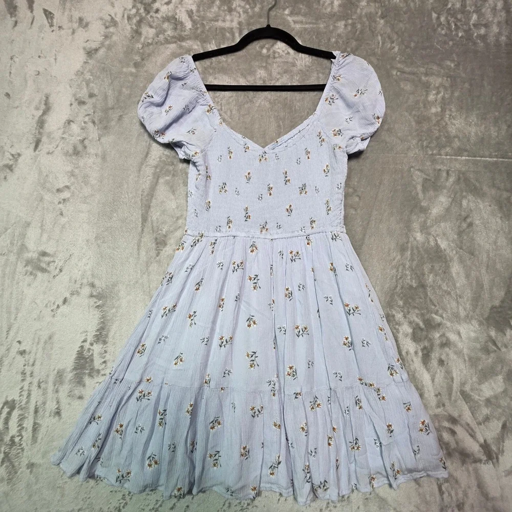 Hollister california floral